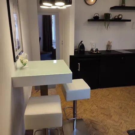 アパート The Manhattan Luxury