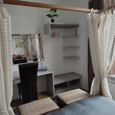 The Manhattan Luxury アパート