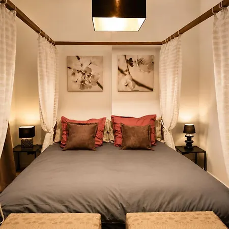Lejlighed The Manhattan Suite - Appartement 1 Chambre - Glamour Et Spacieux A Moins De 10 Min De Charleroi Airport *